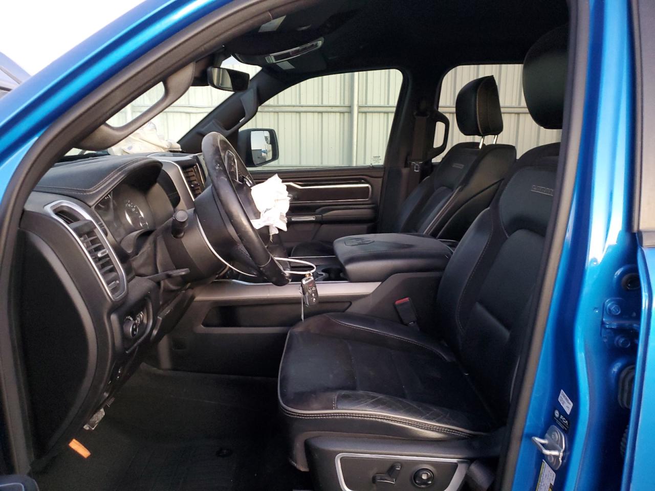 2021 RAM 1500 - Image 7