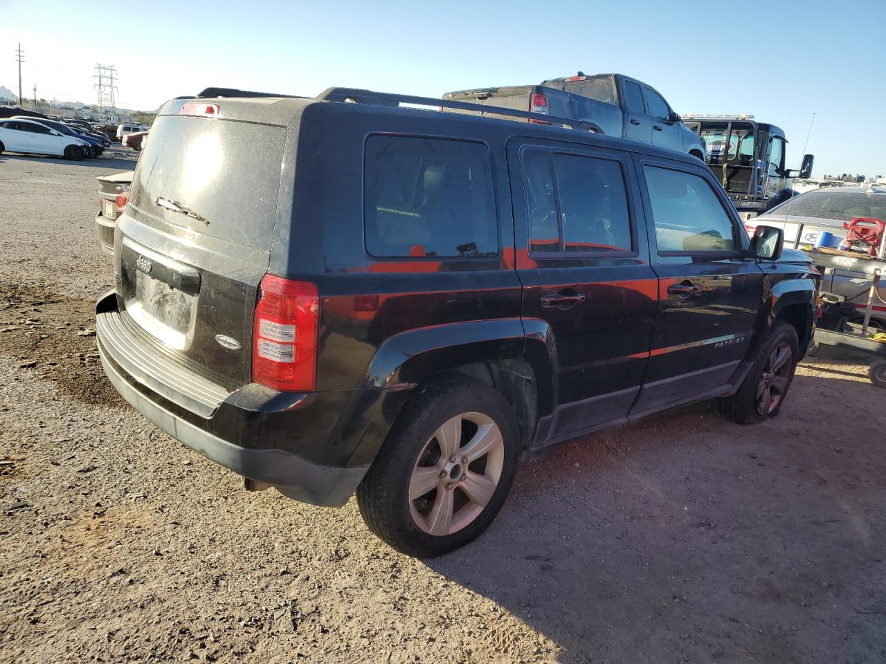 2015 Jeep Liberty (Patriot) - Image 3