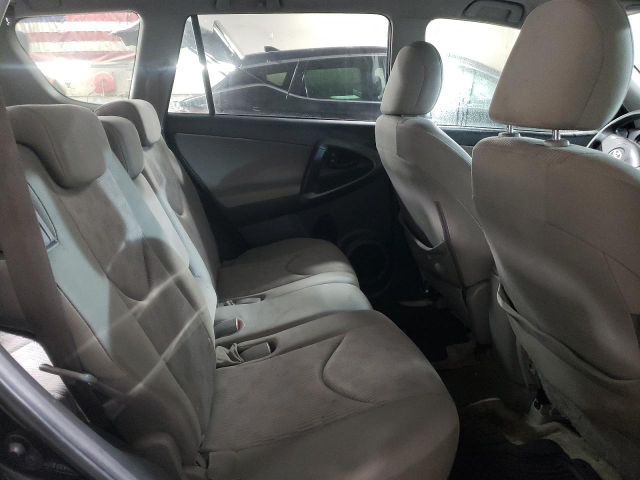 2010 Toyota RAV 4 - Image 10