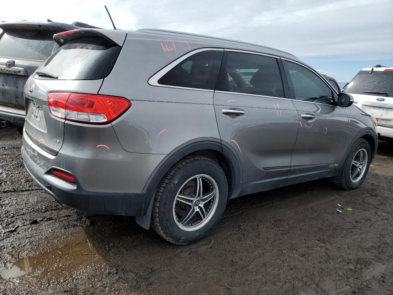 2016 Kia Sorento - Image 3