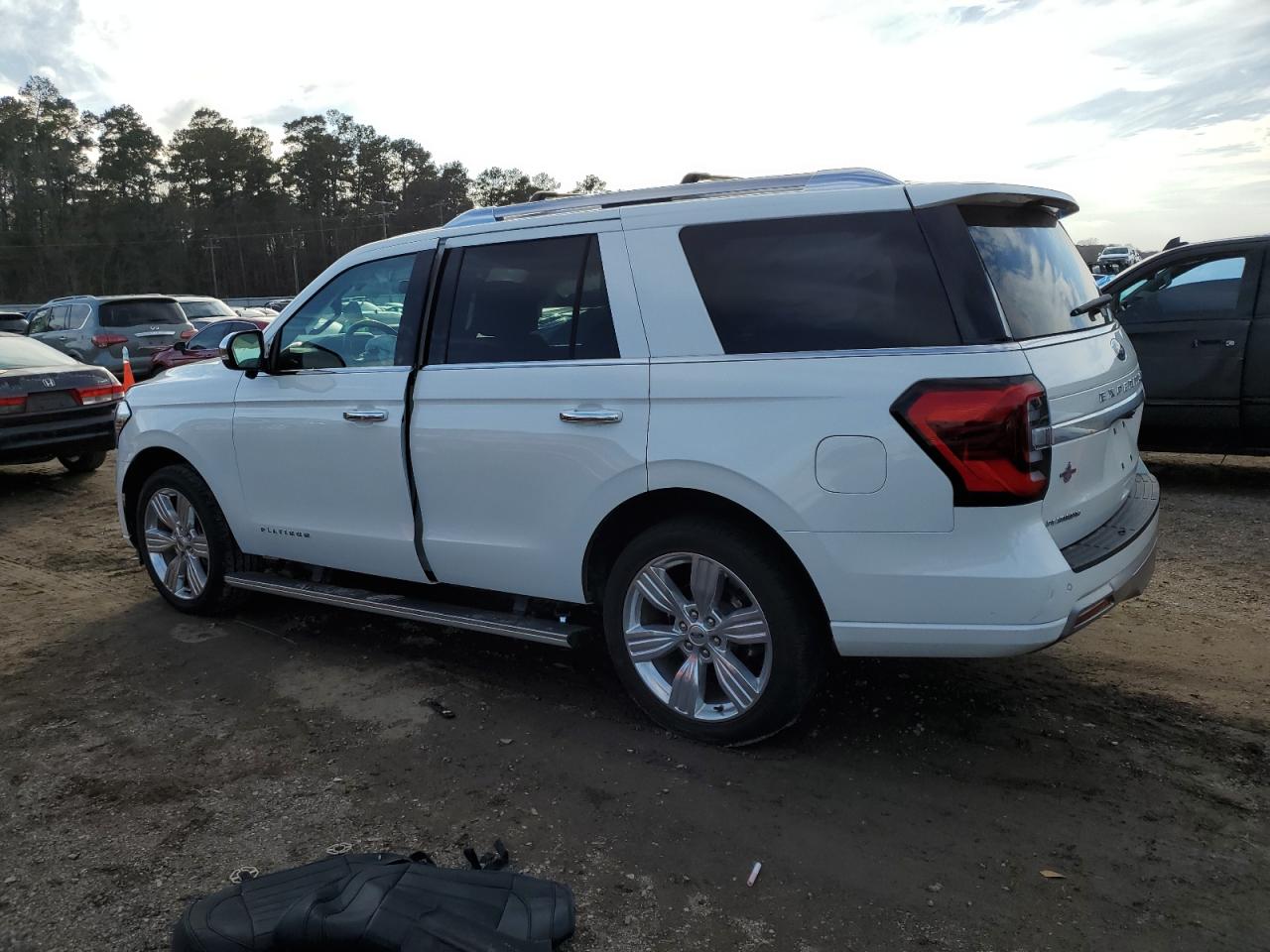 2023 Ford Expedition - Image 2