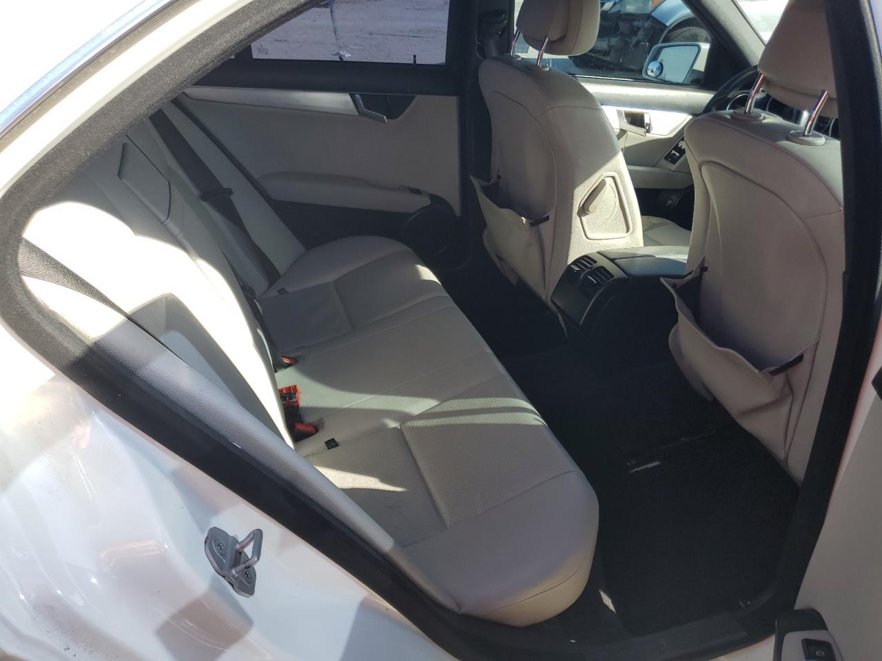 2013 Mercedes-Benz C-klasse - Image 10