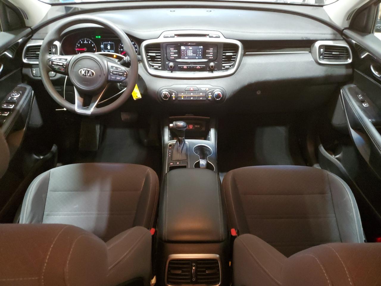 2017 Kia Sorento - Image 8