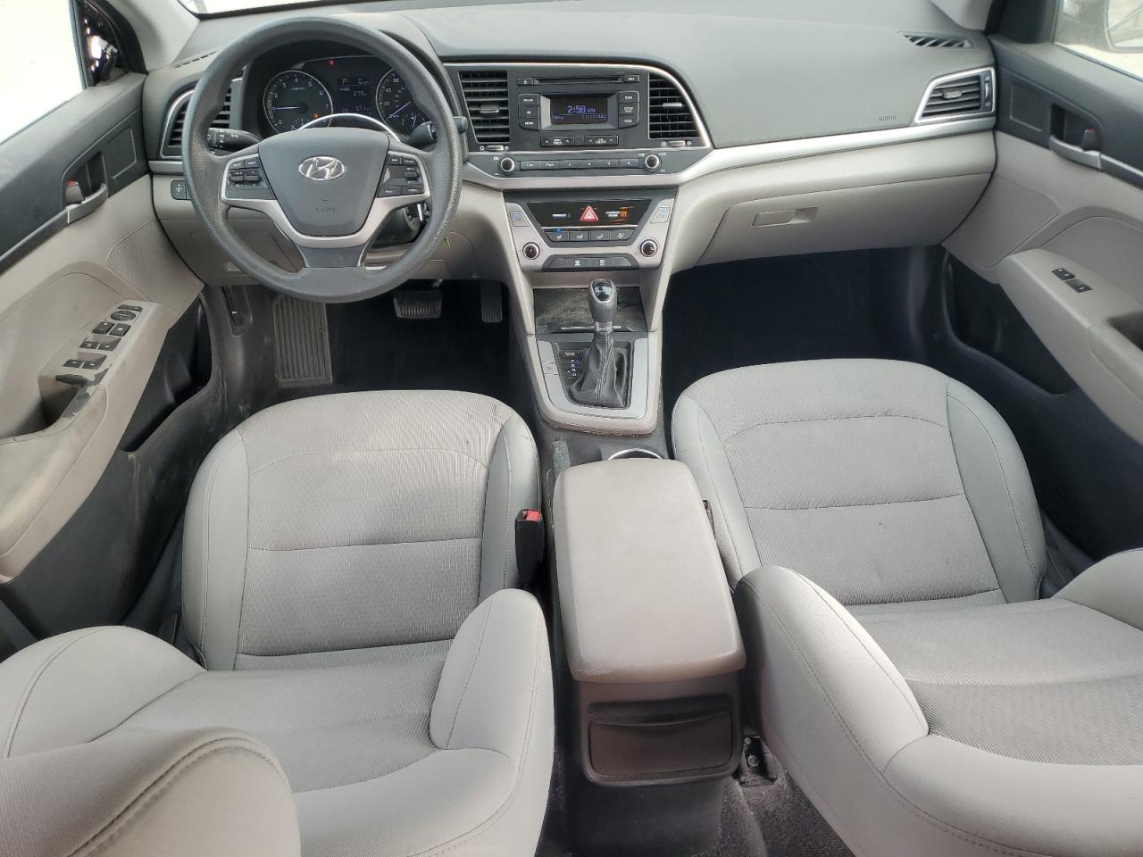 2017 Hyundai Elantra - Image 8
