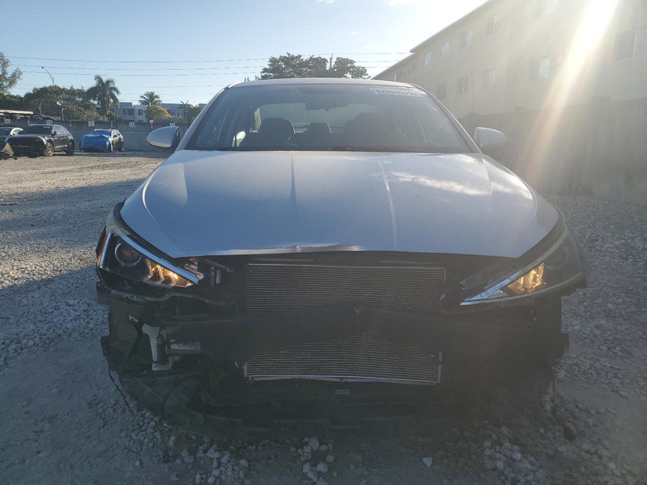 2019 Hyundai Elantra - Image 5