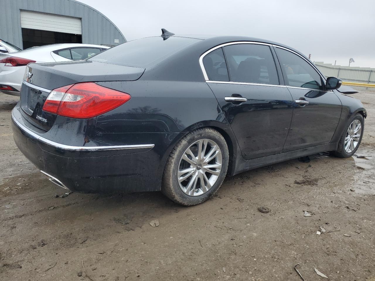 2012 Hyundai Genesis - Image 3
