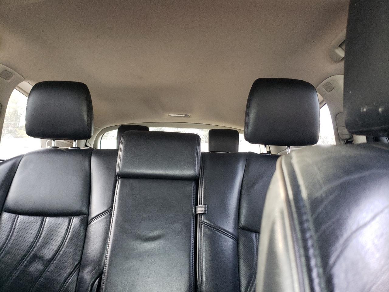 2015 Infiniti QX60 - Image 10