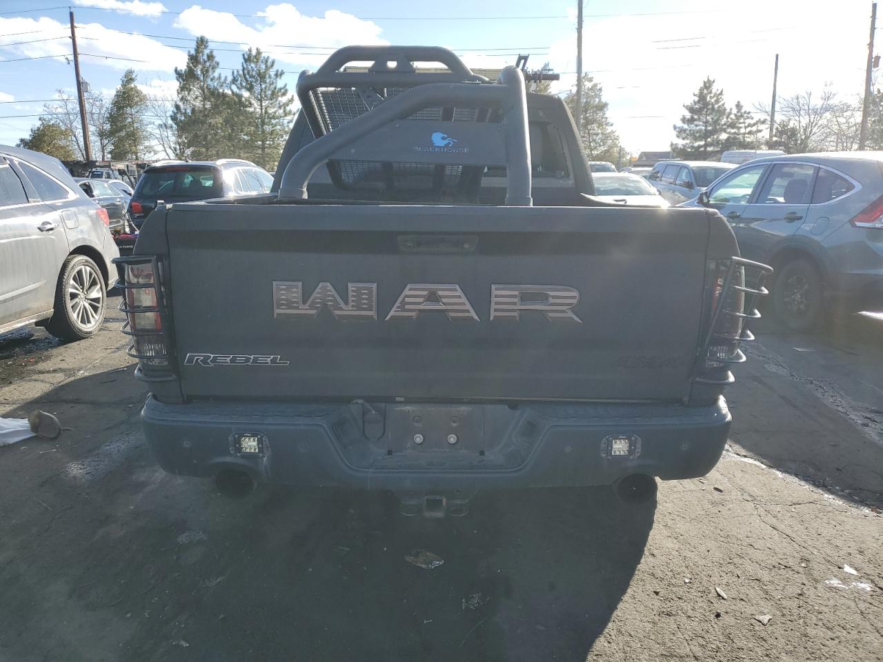 2017 RAM 1500 - Image 6
