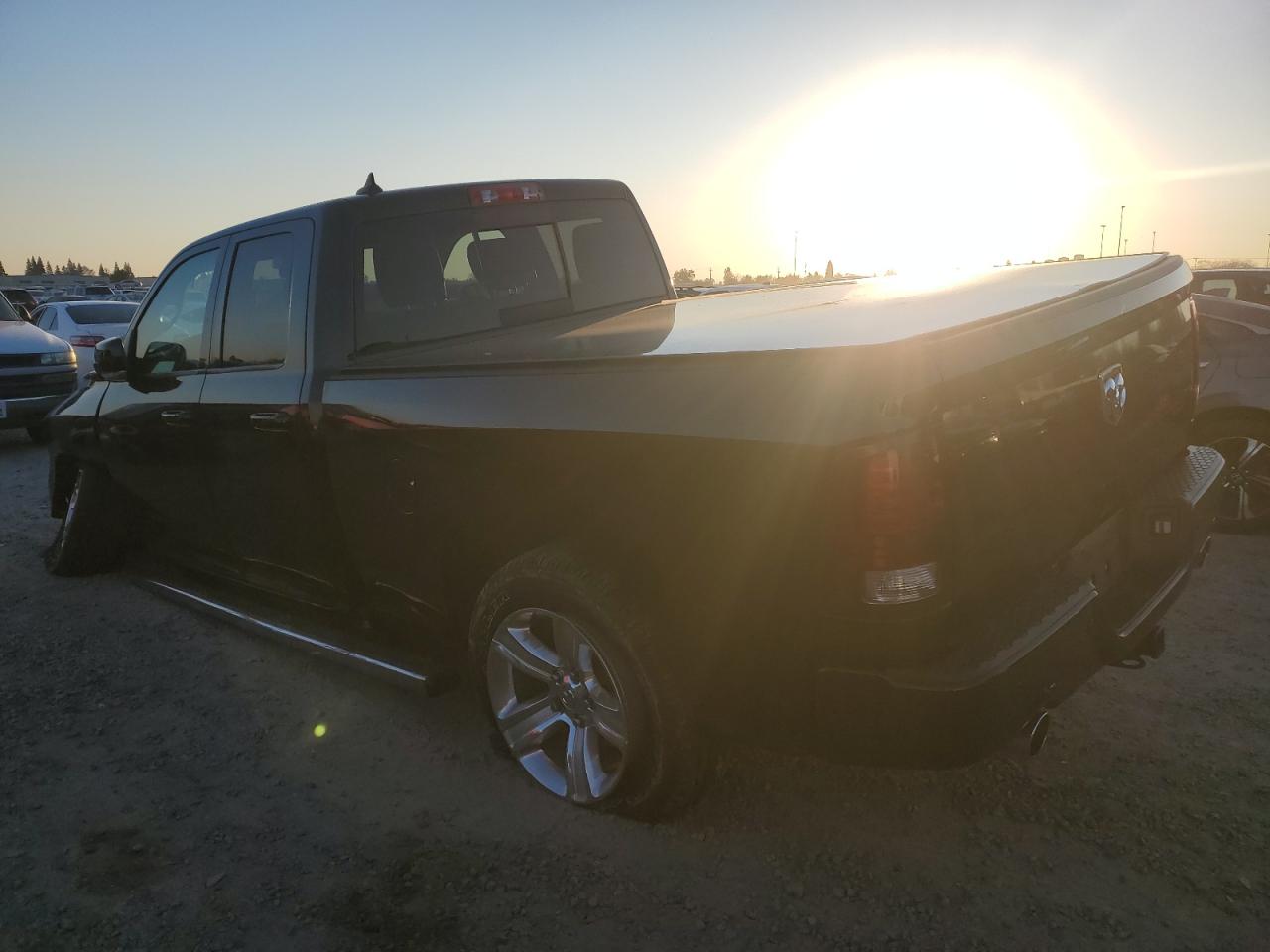 2014 RAM 1500 - Image 2