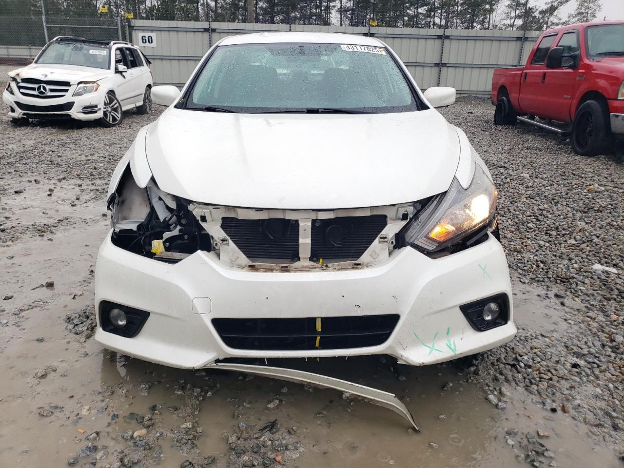 2018 Nissan Altima - Image 5