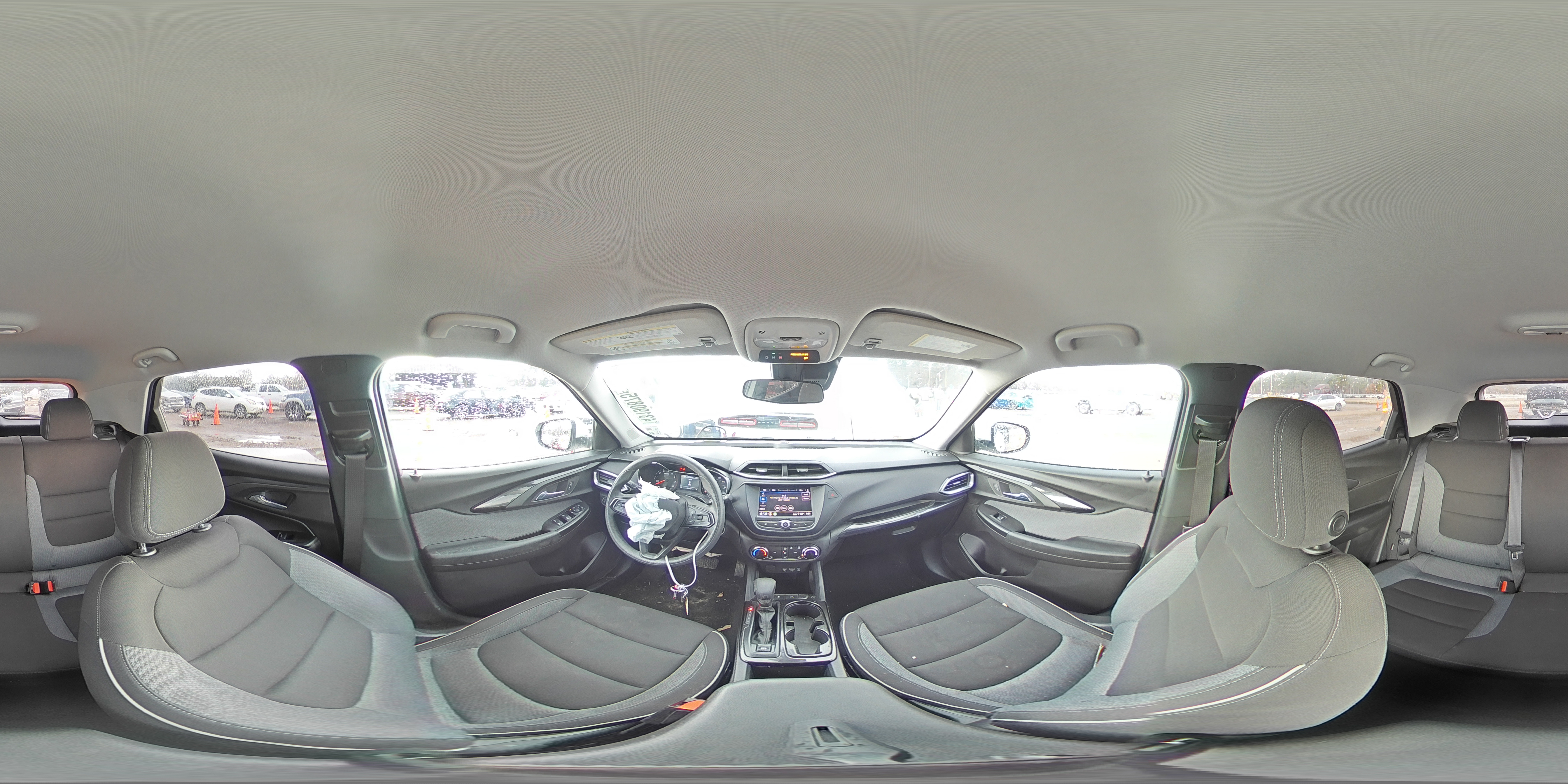 2022 Chevrolet TrailBlazer - Image 13