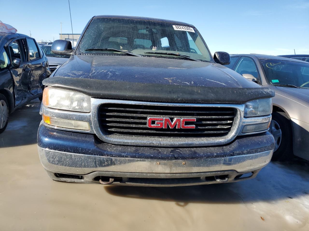 2001 GMC Yukon - Image 5
