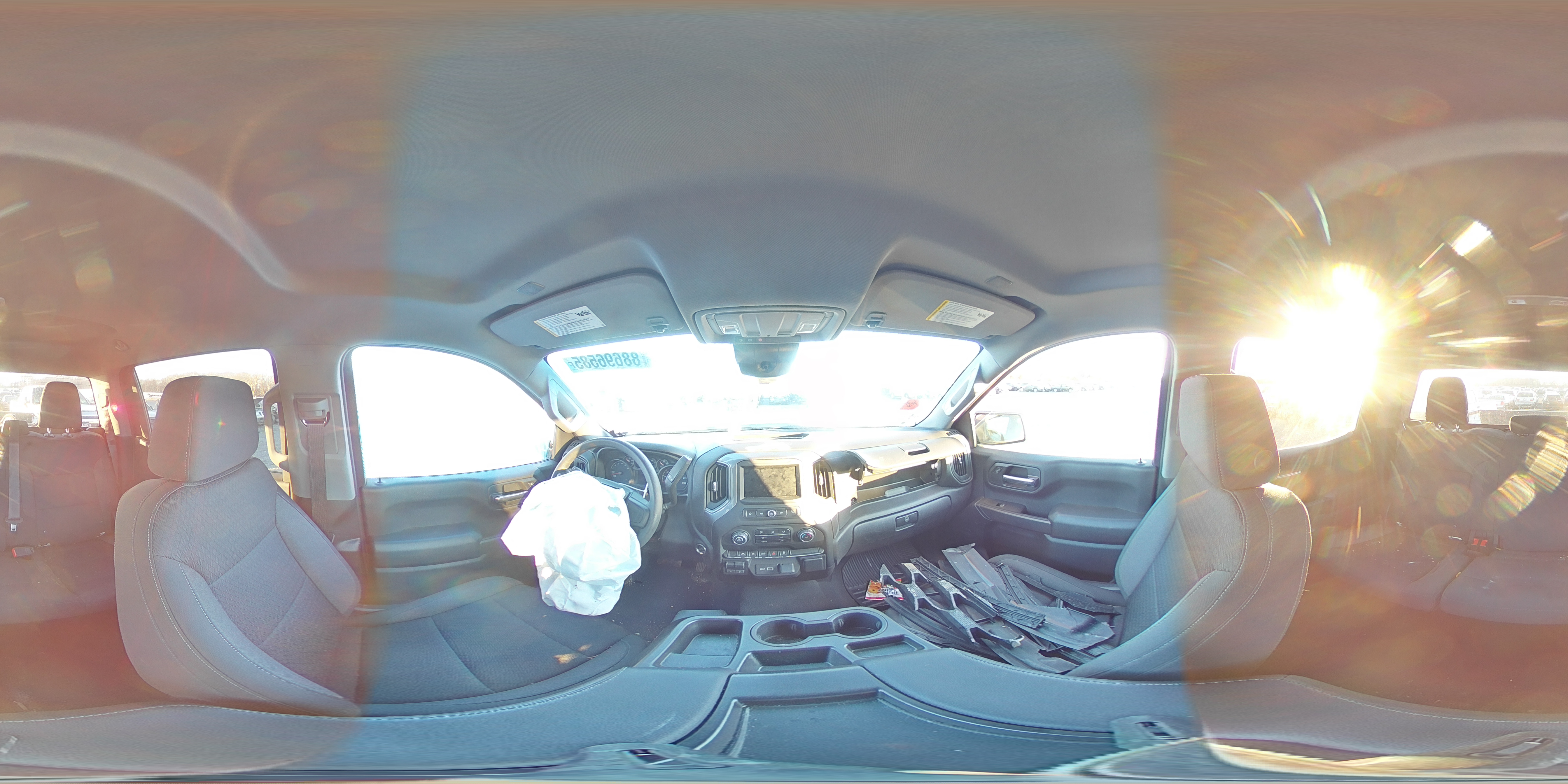 2023 Chevrolet Silverado - Image 13