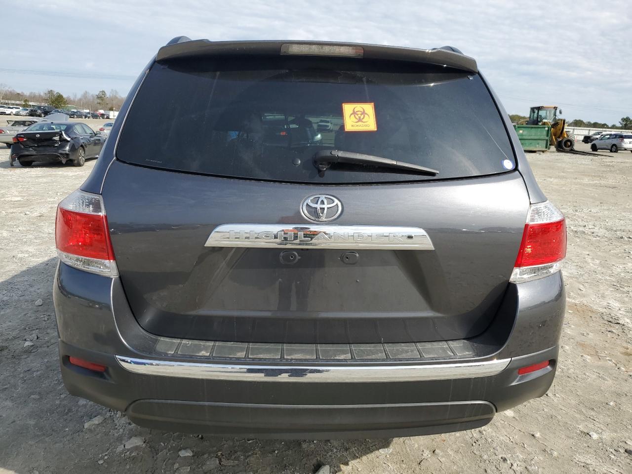 2013 Toyota Highlander - Image 6