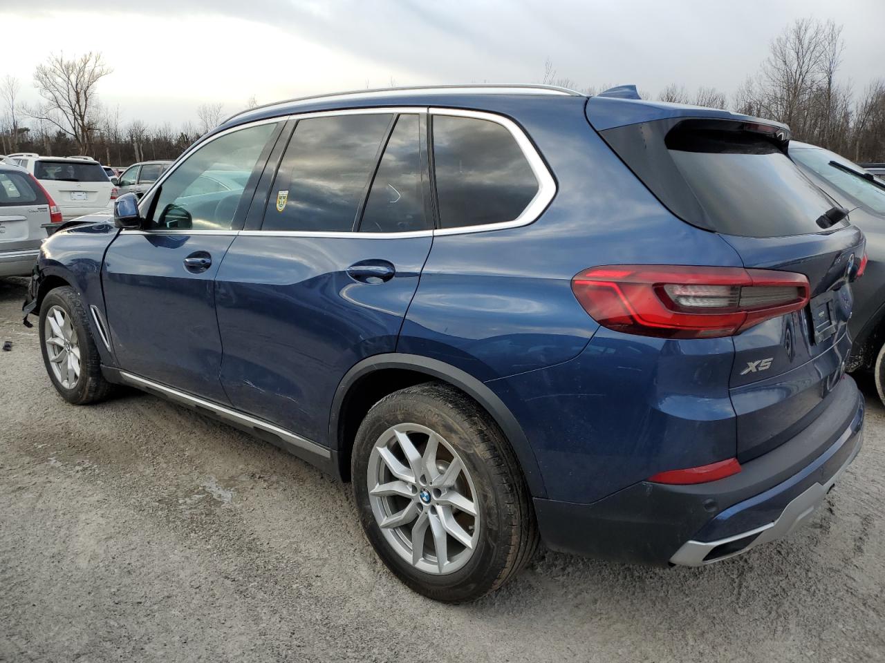 5UXCR6C59KLL09012 2019 BMW X5 - Image 2