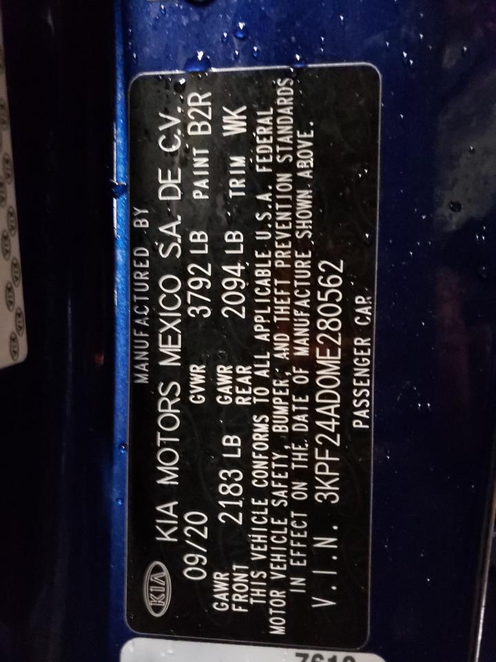 2021 Kia Forte - Image 12