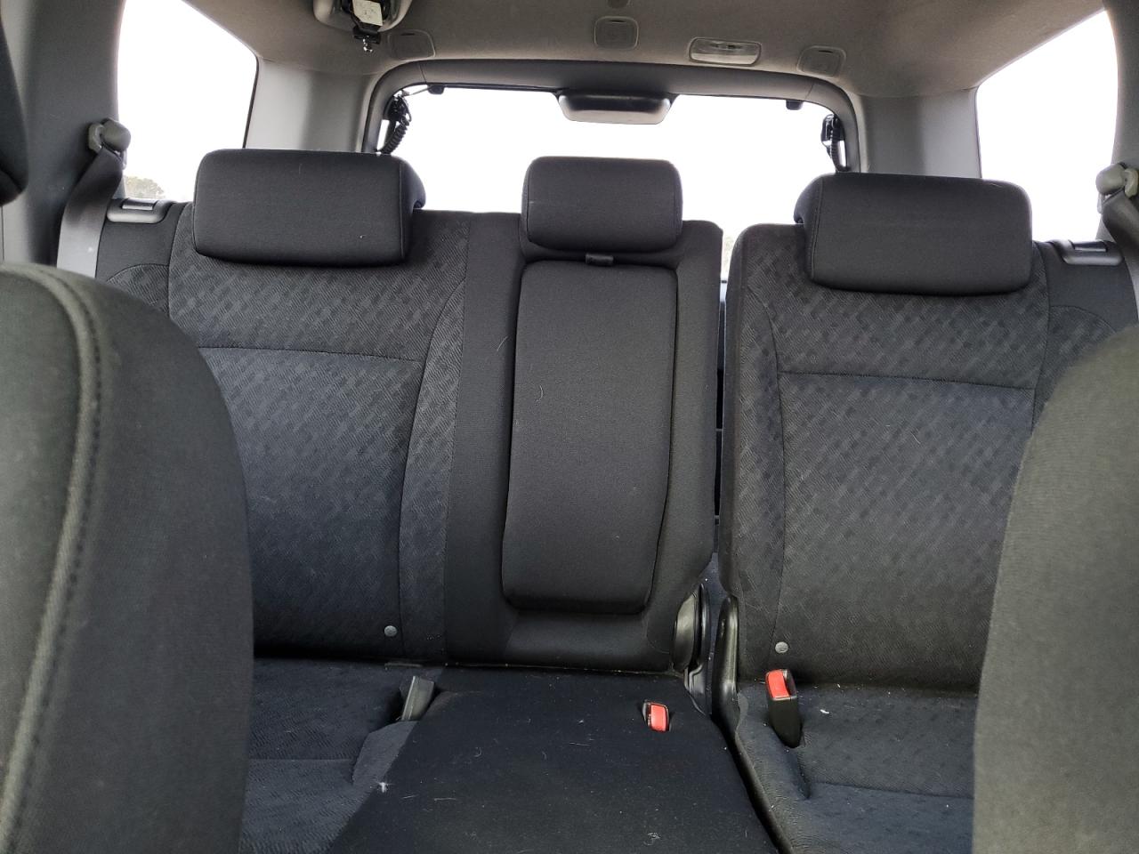 2006 Honda CR-V - Image 10