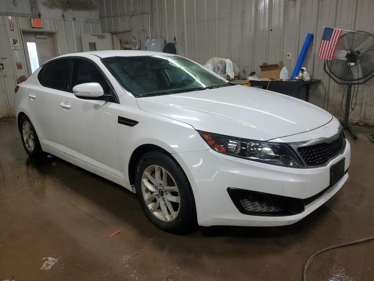 2011 Kia Optima - Image 4