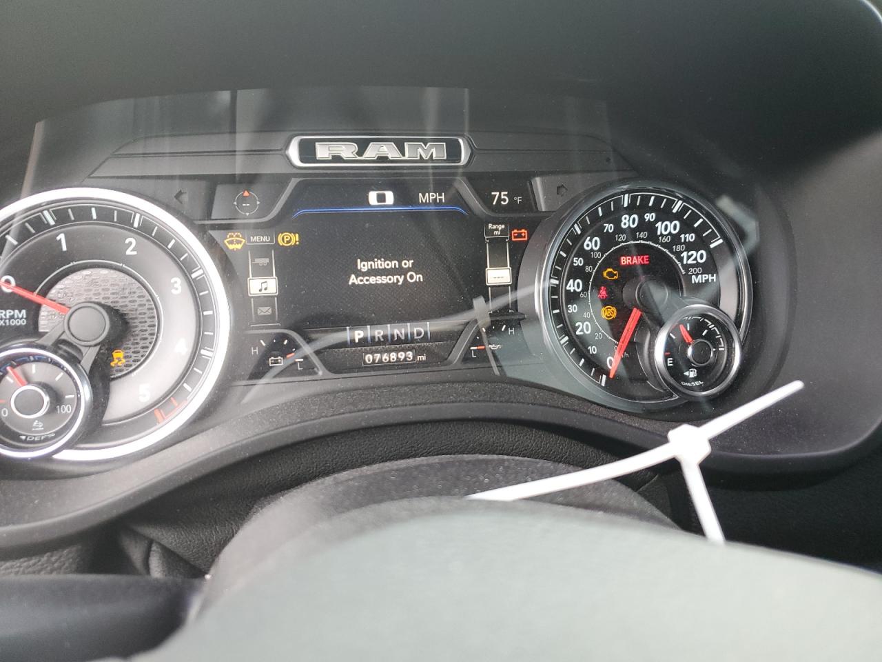 2020 RAM 1500 - Image 9