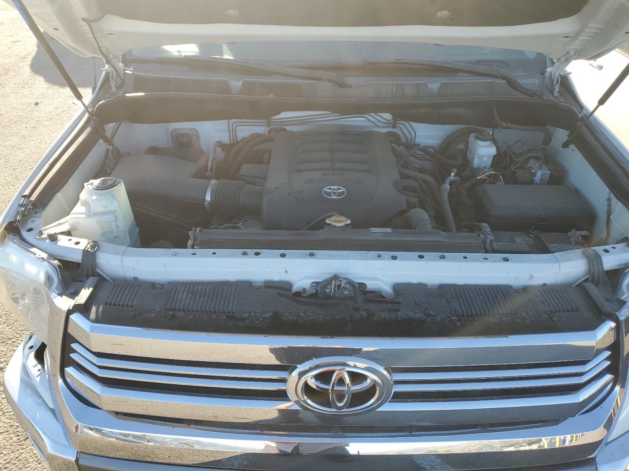 2016 Toyota Tundra - Image 11