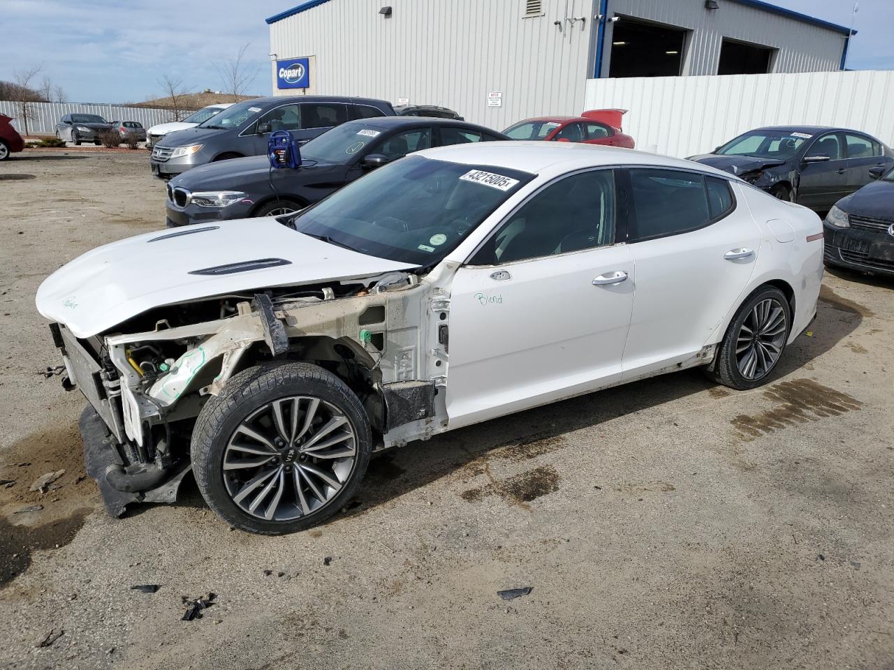2019 Kia Stinger - Image 1