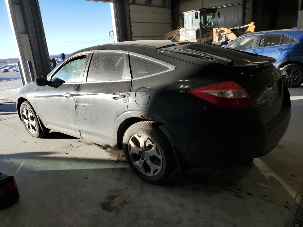 2012 Honda Crosstour - Image 2