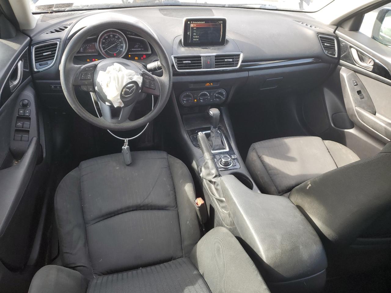 2015 Mazda 3 - Image 8