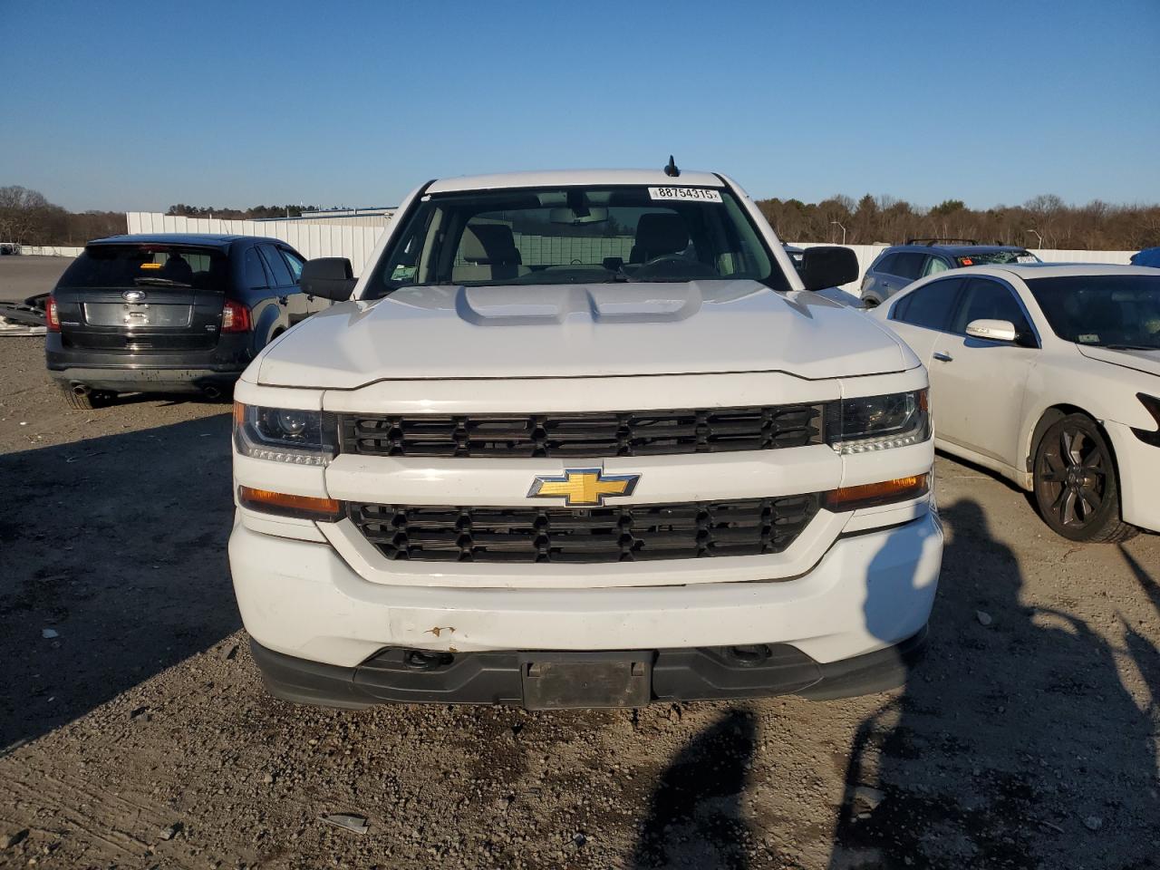 2017 Chevrolet Silverado - Image 5