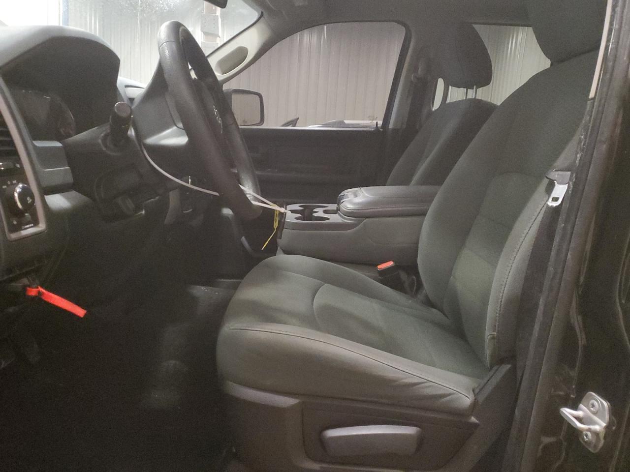 2016 RAM 1500 - Image 7