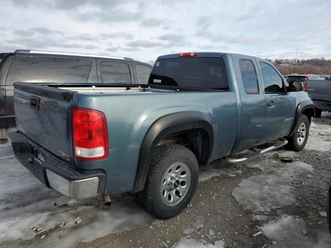 2008 GMC Sierra - Image 3