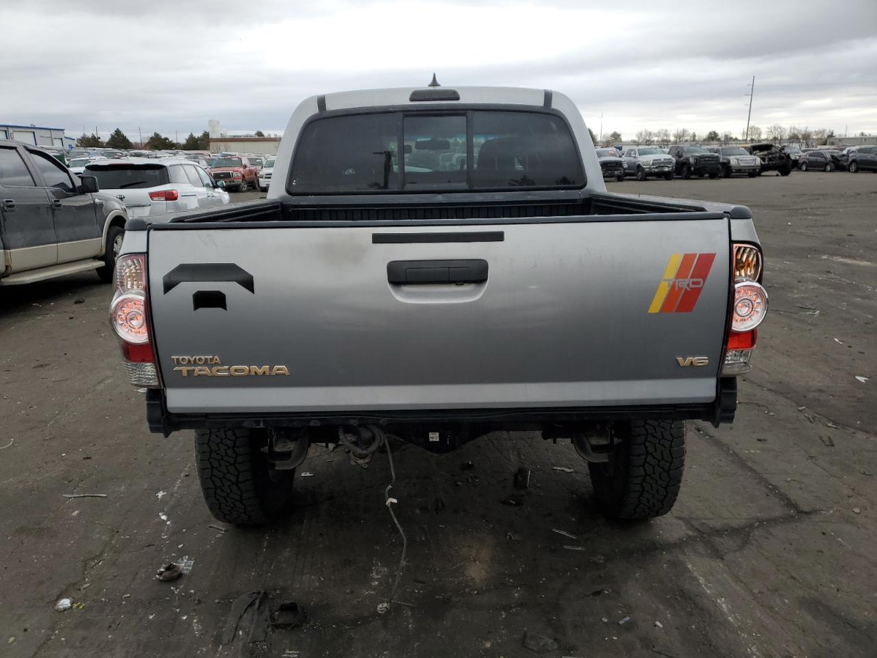 2014 Toyota Tacoma - Image 6