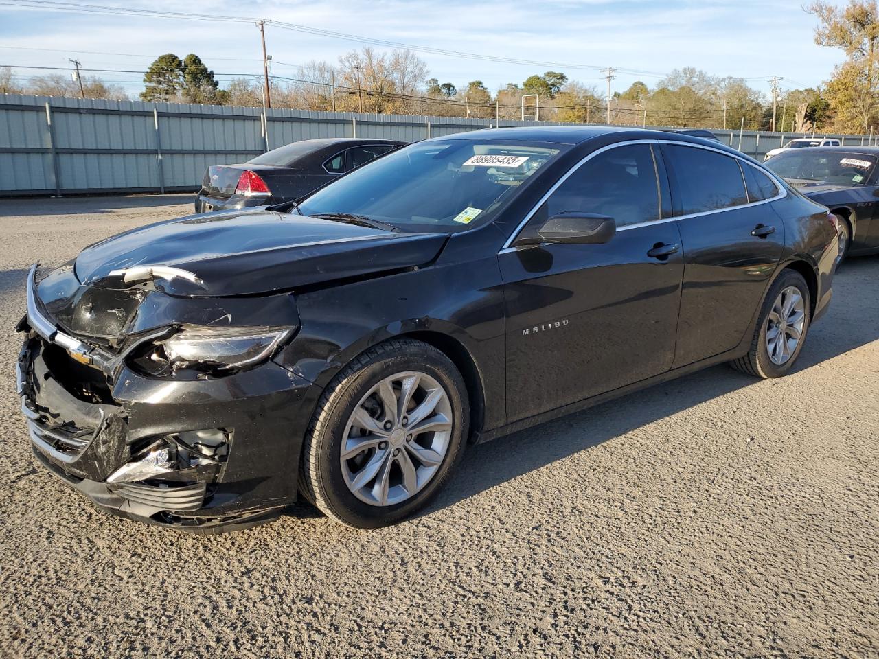 2019 Chevrolet Malibu - Image 1