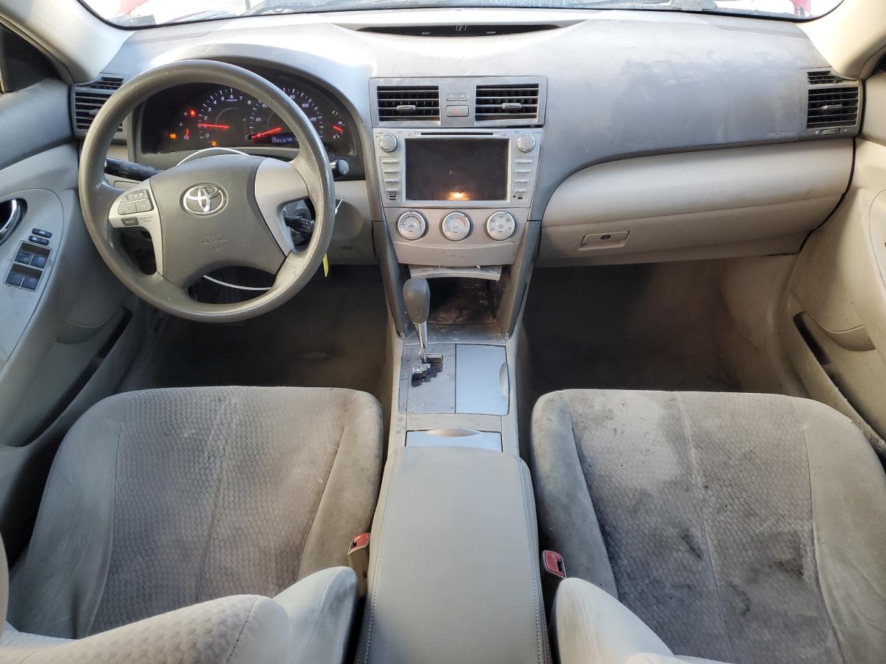 2011 Toyota Camry - Image 8