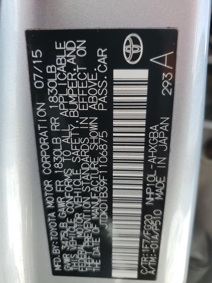 2015 Toyota Prius - Image 13