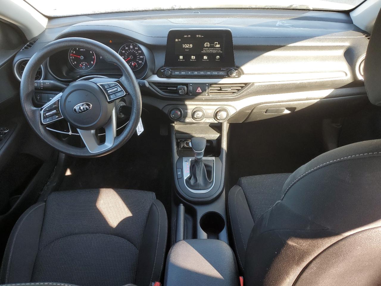 2021 Kia Forte - Image 8