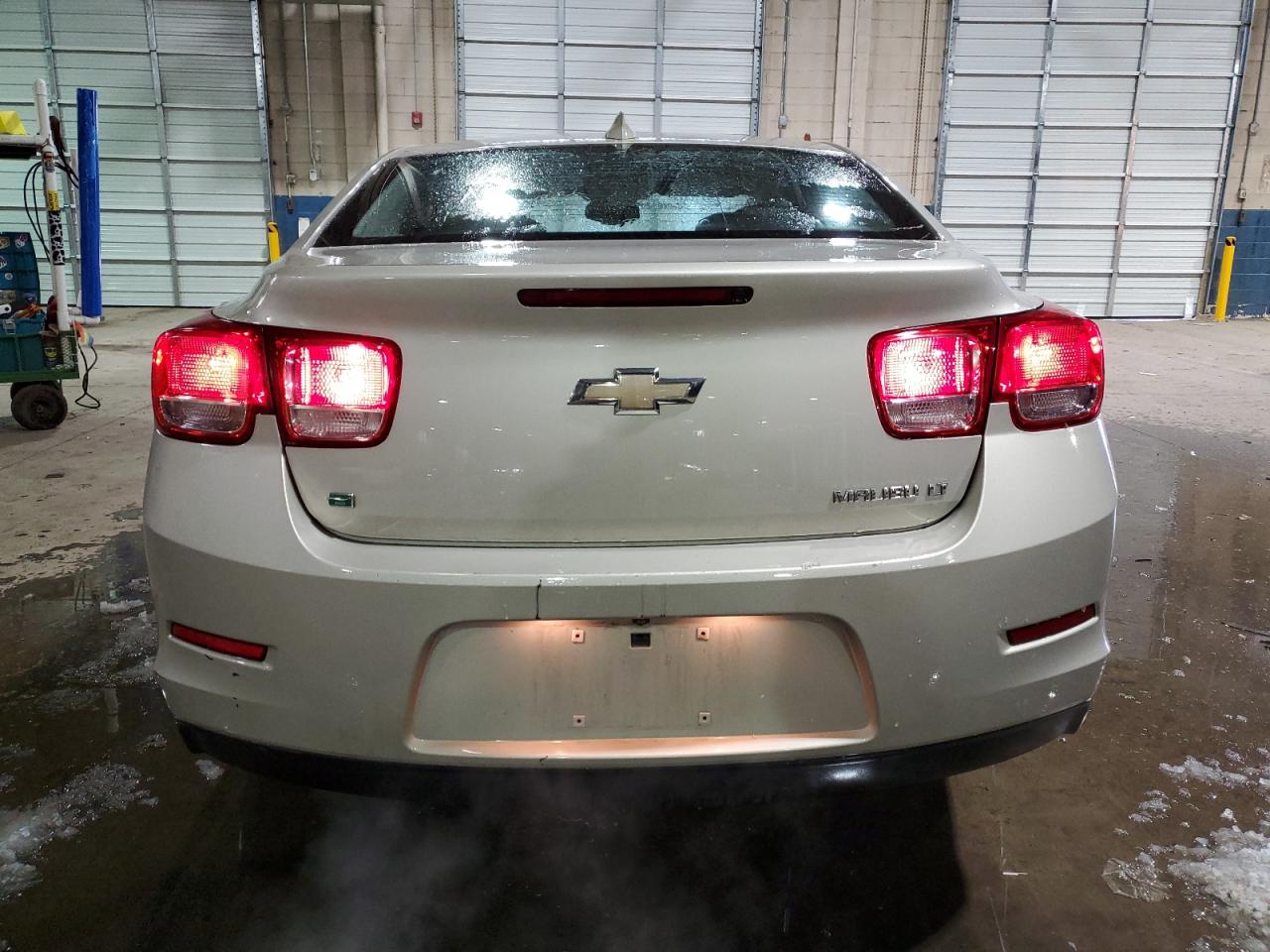 2016 Chevrolet Malibu - Image 6