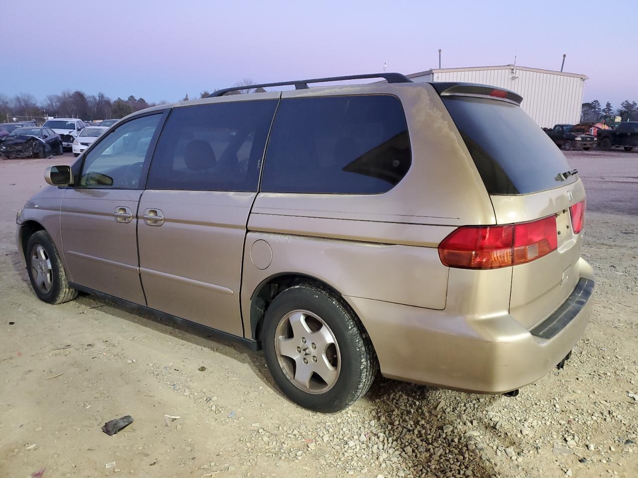 2001 Honda Odyssey - Image 2