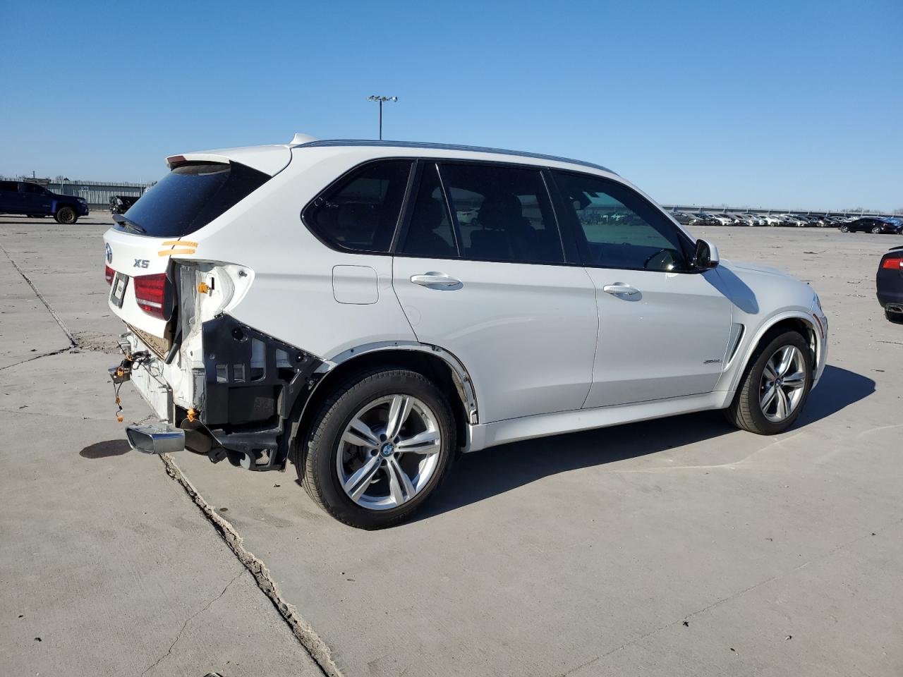 2015 BMW X5 - Image 3