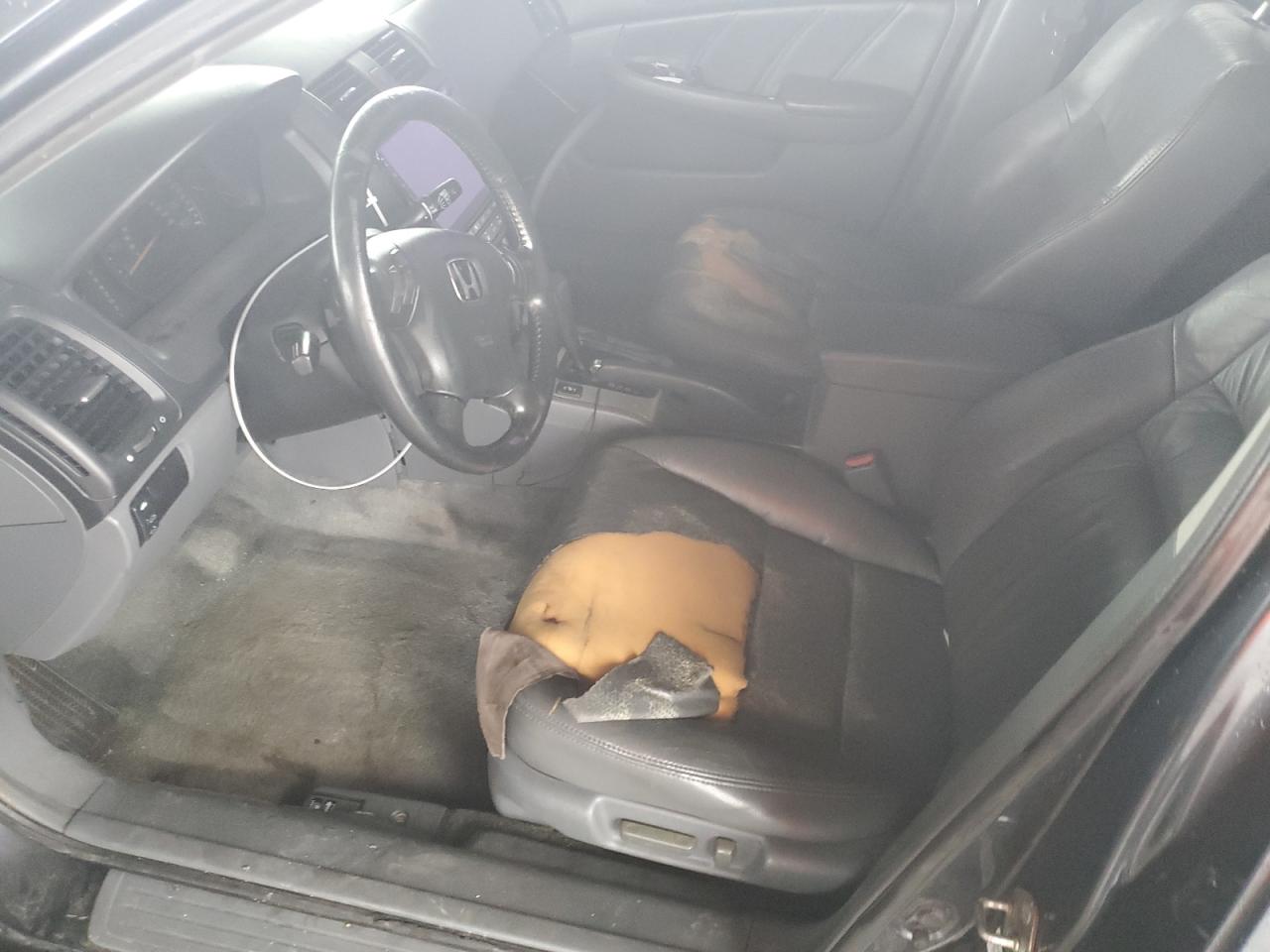 2003 Honda Accord - Image 7