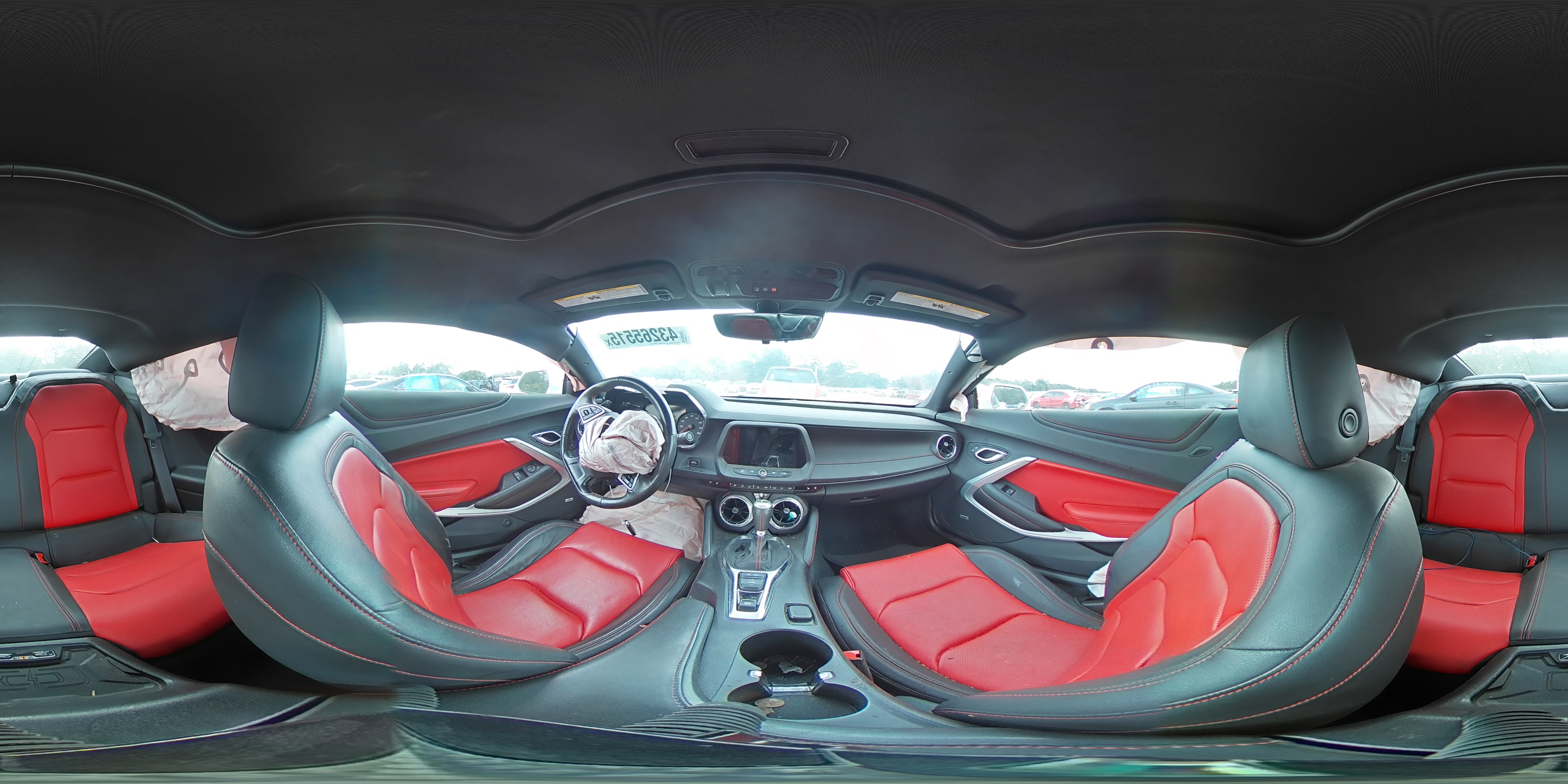 2023 Chevrolet Camaro - Image 12