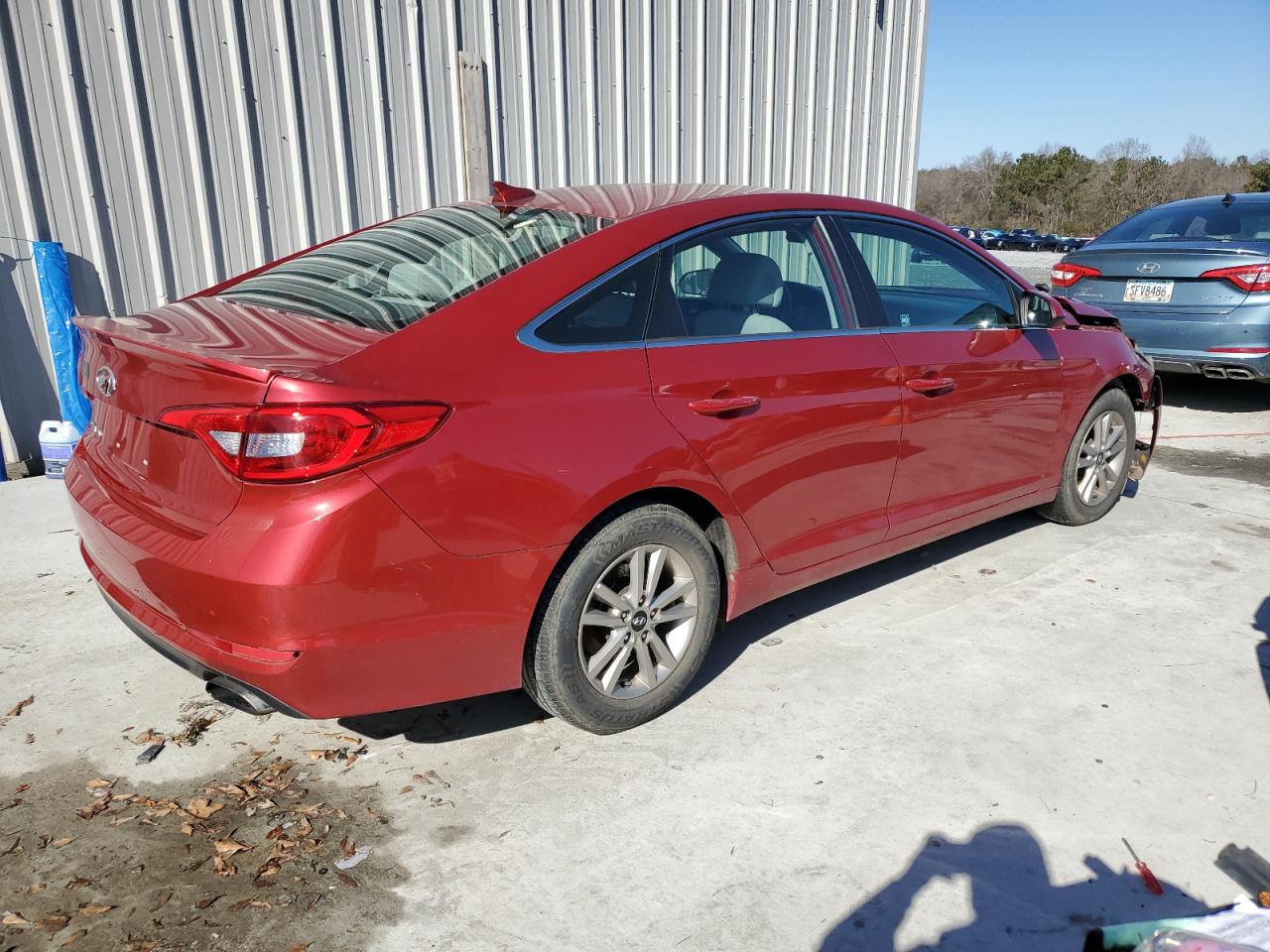 2017 Hyundai Sonata - Image 3