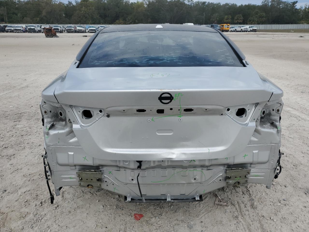 2019 Nissan Maxima - Image 6