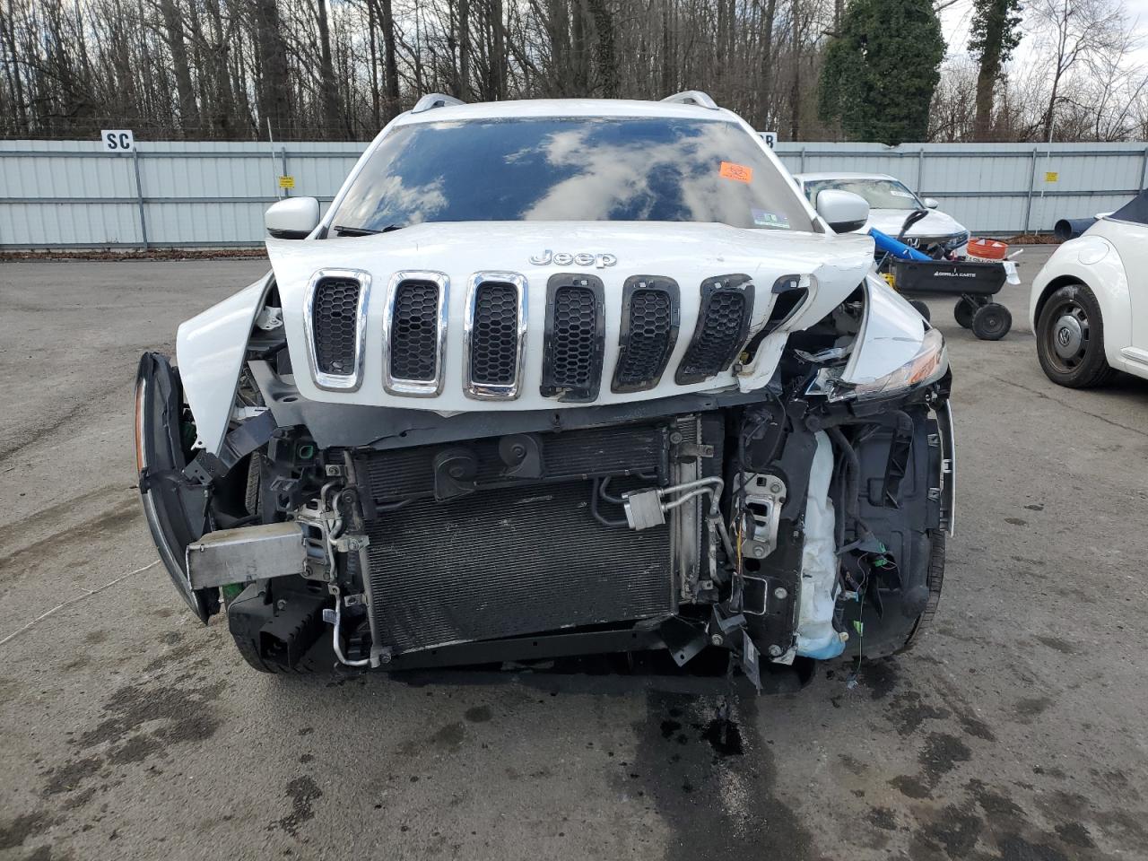 2018 Jeep Cherokee - Image 5