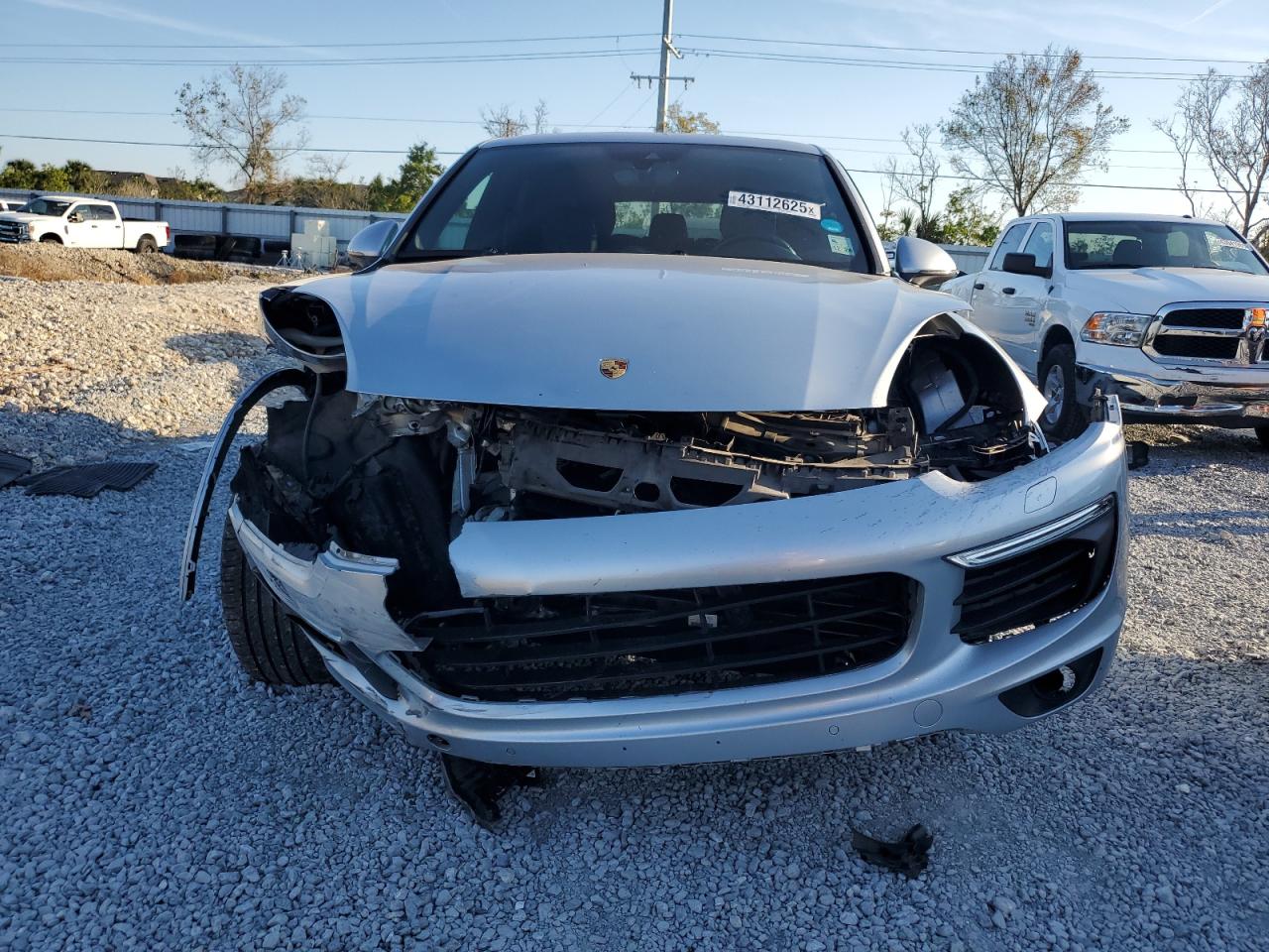 2017 Porsche Cayenne - Image 5