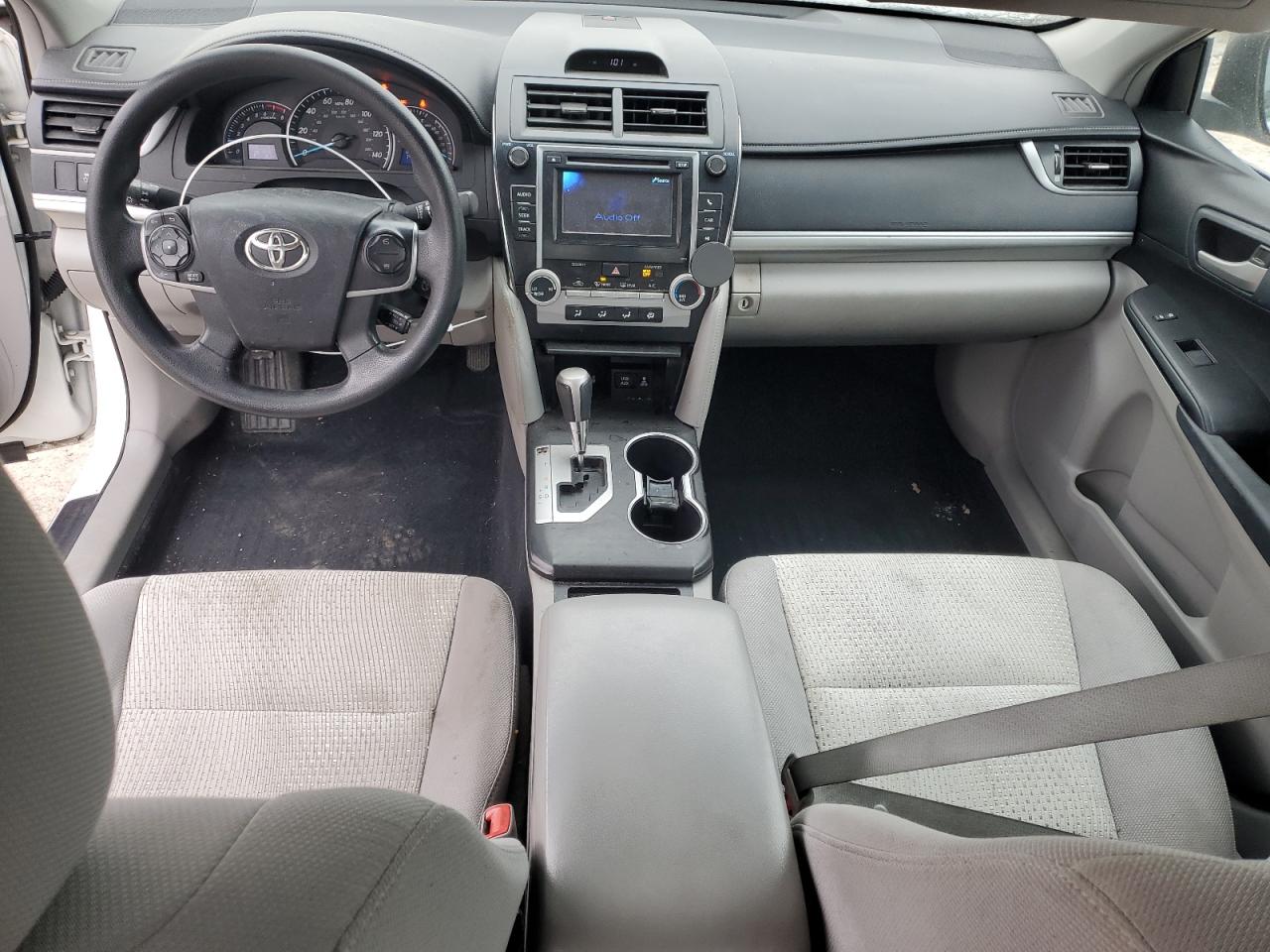 2012 Toyota Camry - Image 8