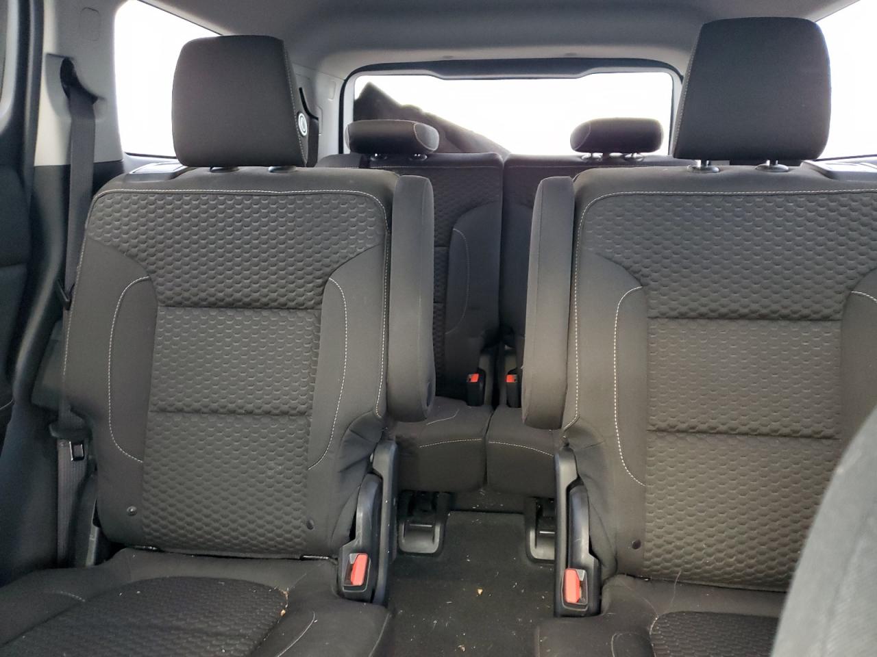 2017 GMC Acadia - Image 10