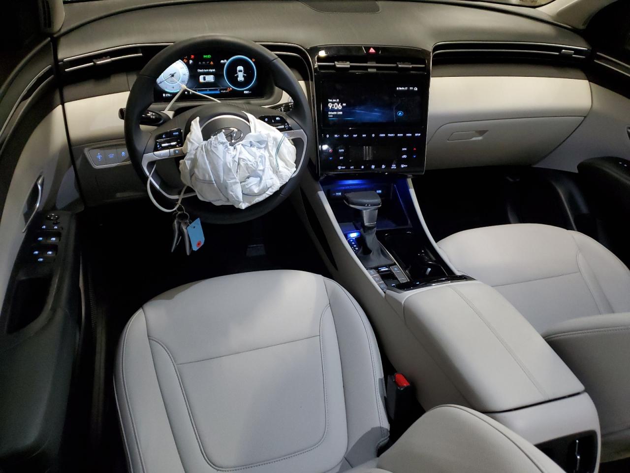 2024 Hyundai Tucson - Image 8
