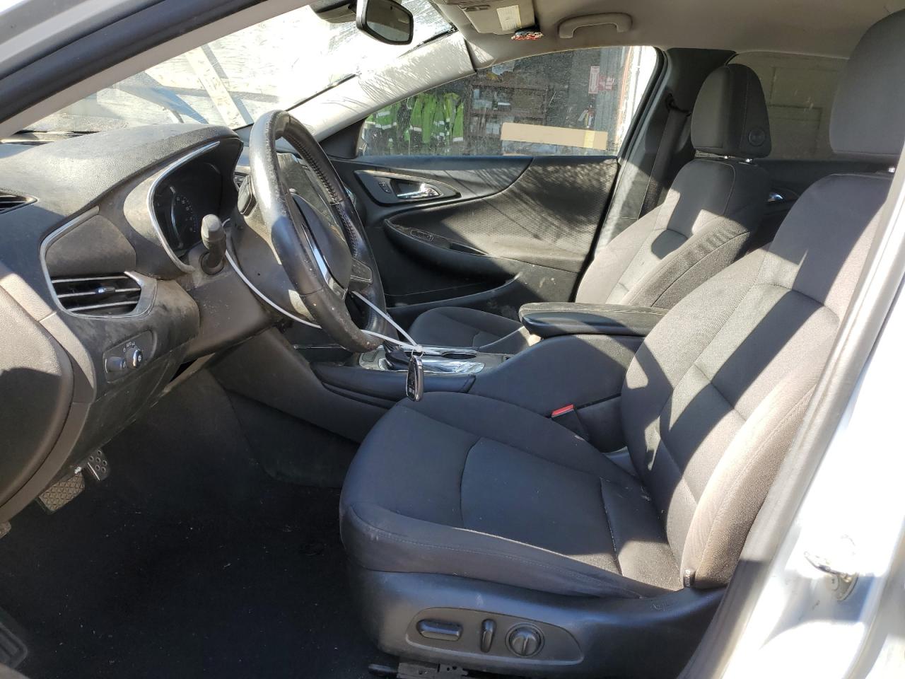 2017 Chevrolet Malibu - Image 7