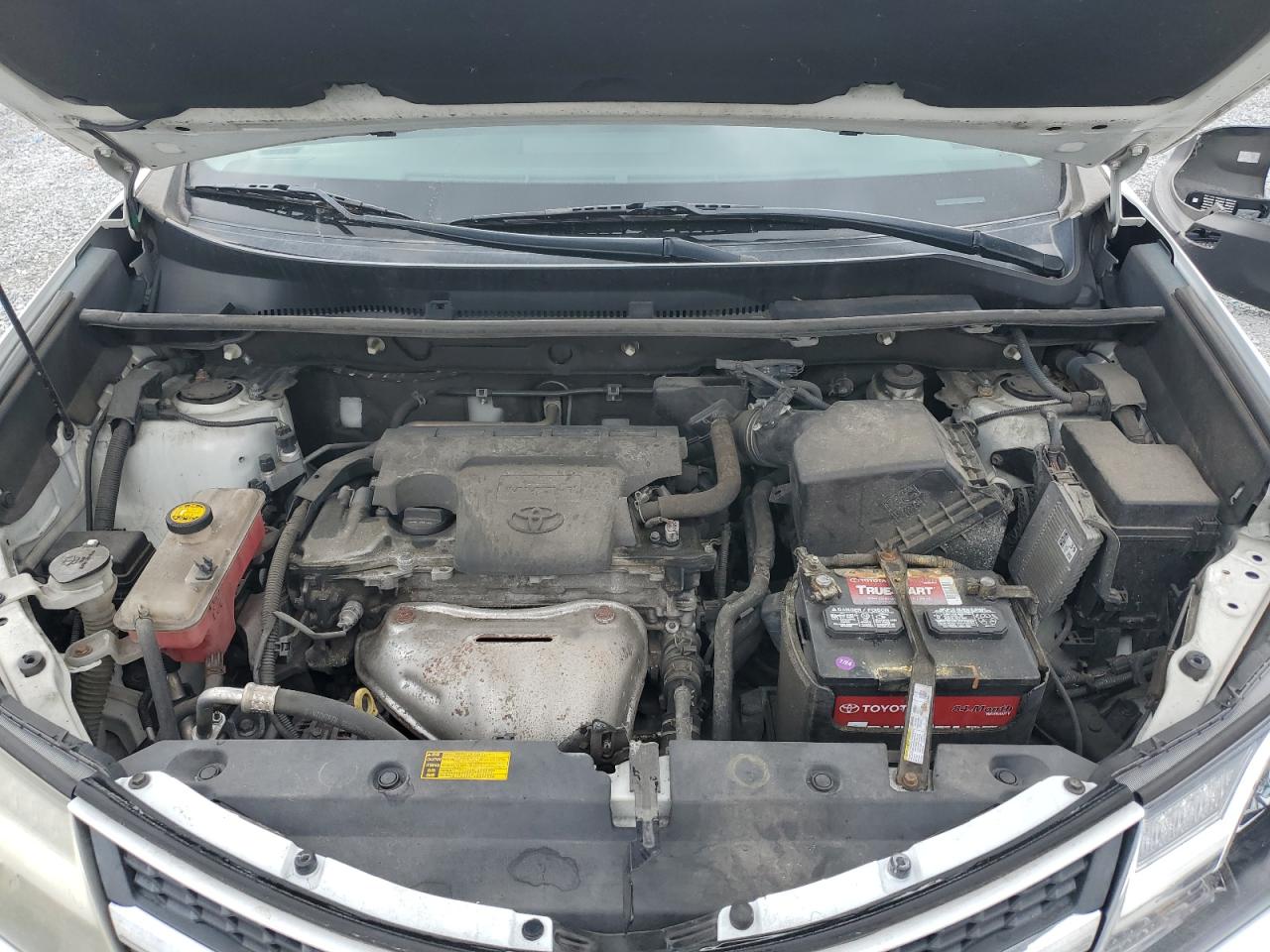 2014 Toyota RAV 4 - Image 12