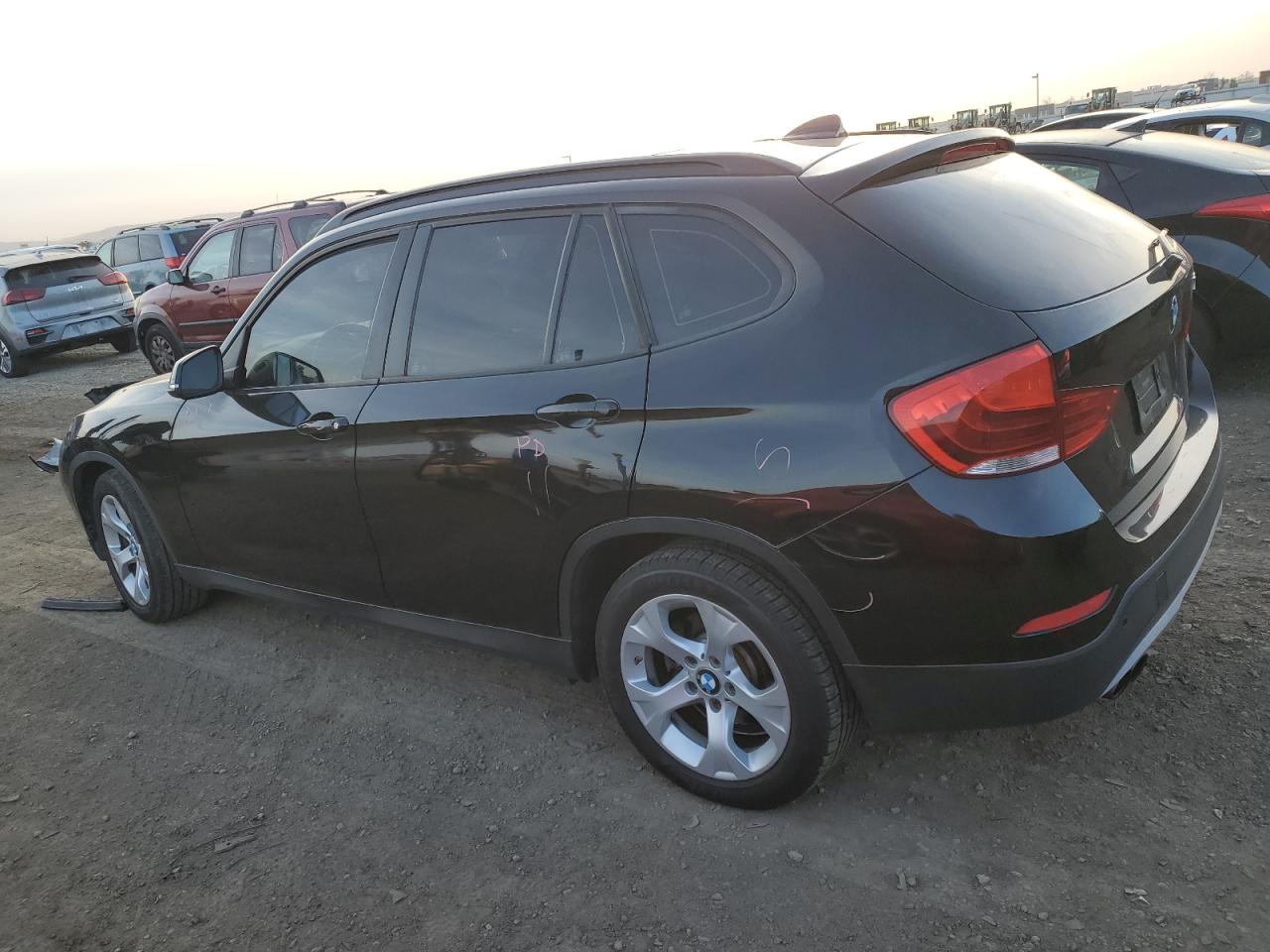 VIN WBAVM1C52EVW56599 2014 BMW X1 no.2